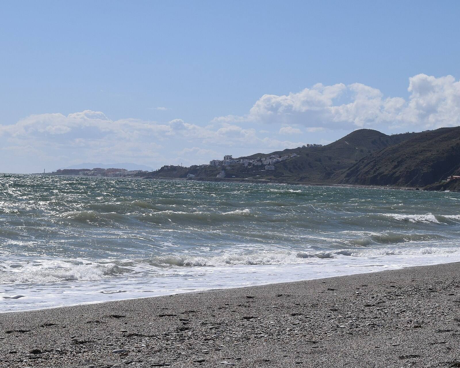 Playa El Chucho – Nerja